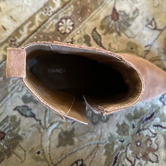 Marc Fisher Women’s Ulora Bootie Western Ankle Tan Suede Size 9.5 - Picture 11 of 13